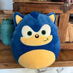 Sonic the hedgehog squishmallow